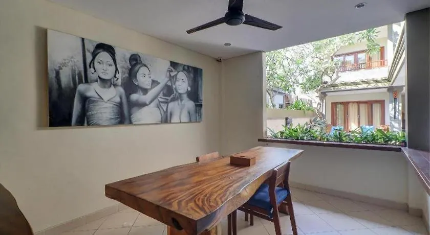 Oyo Life 92852 Singgah Hotel Legian Indonesia